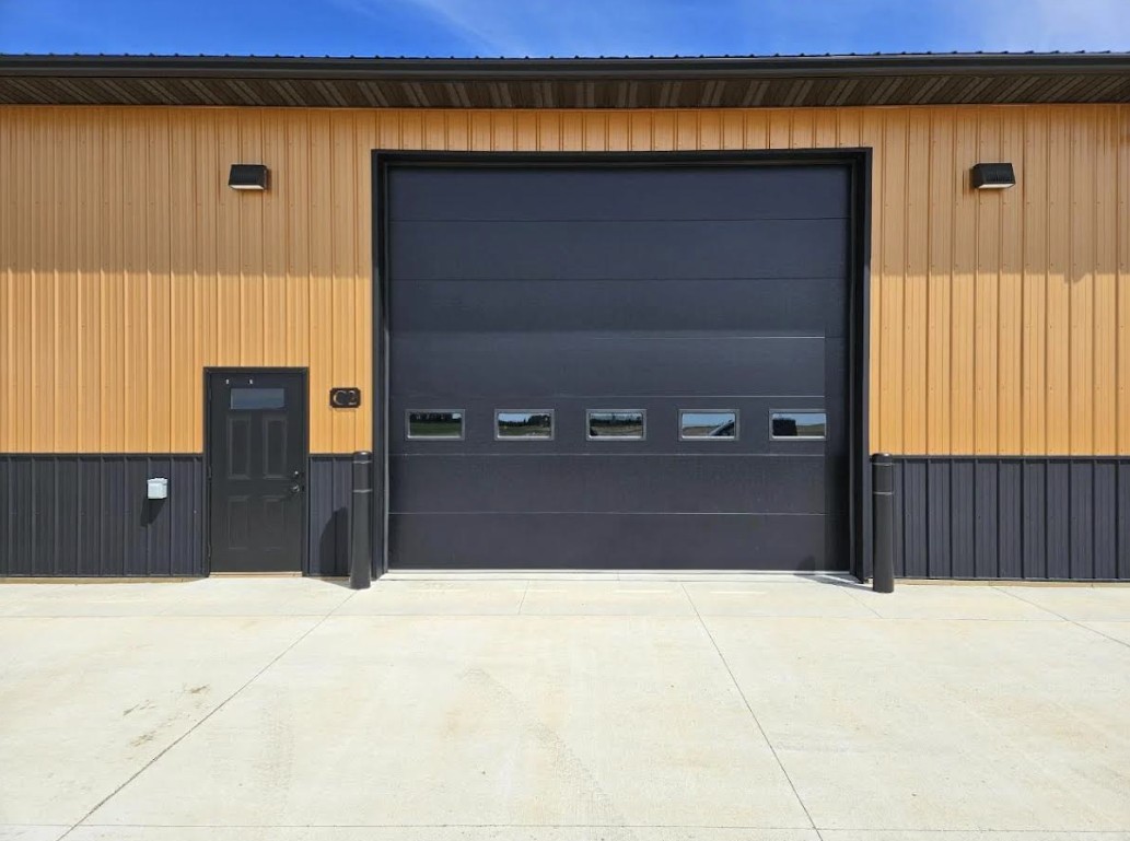 Unit B3 — 16' x 14' insulated overhead door